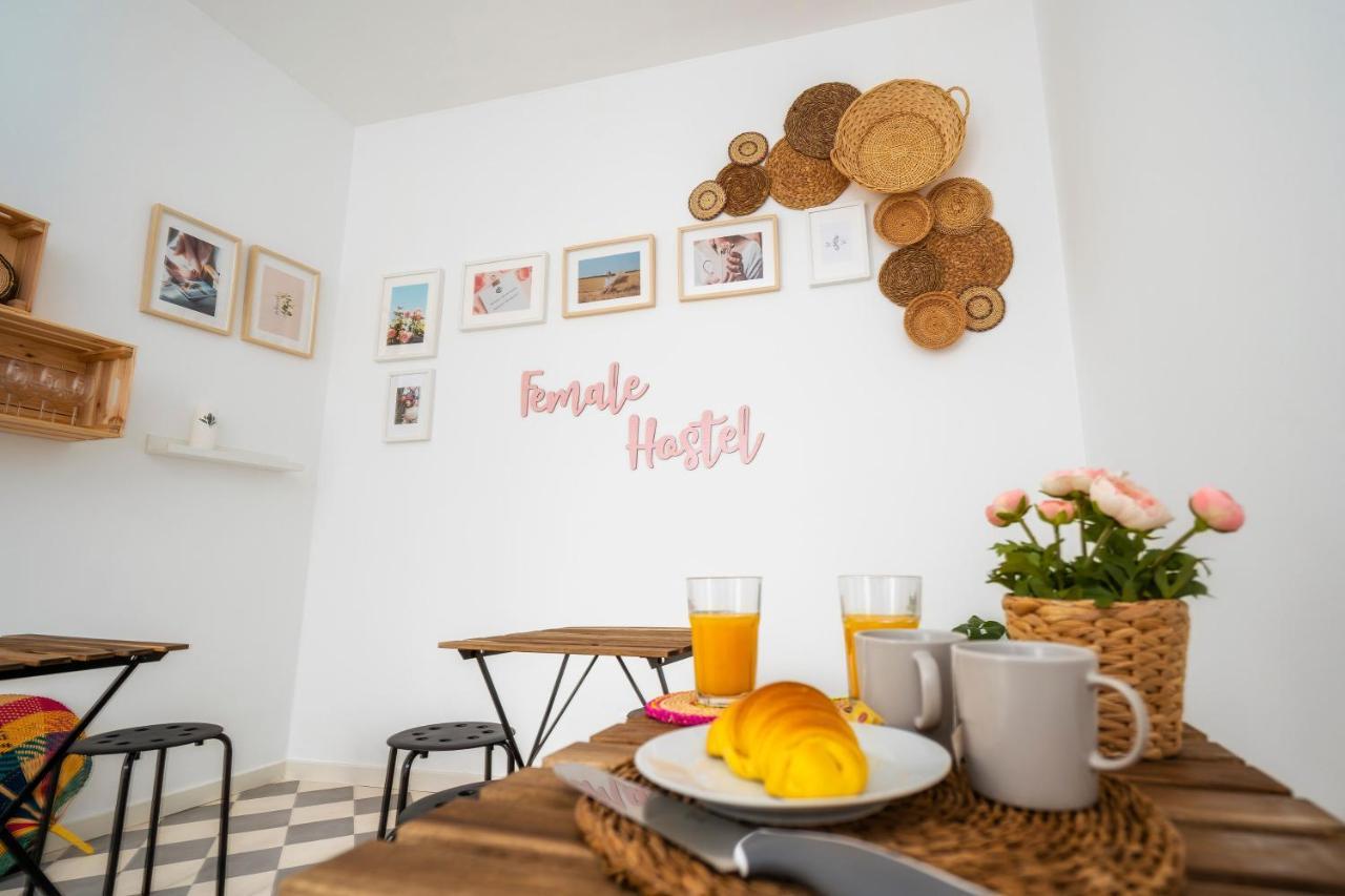 Female Hostel Фару Экстерьер фото